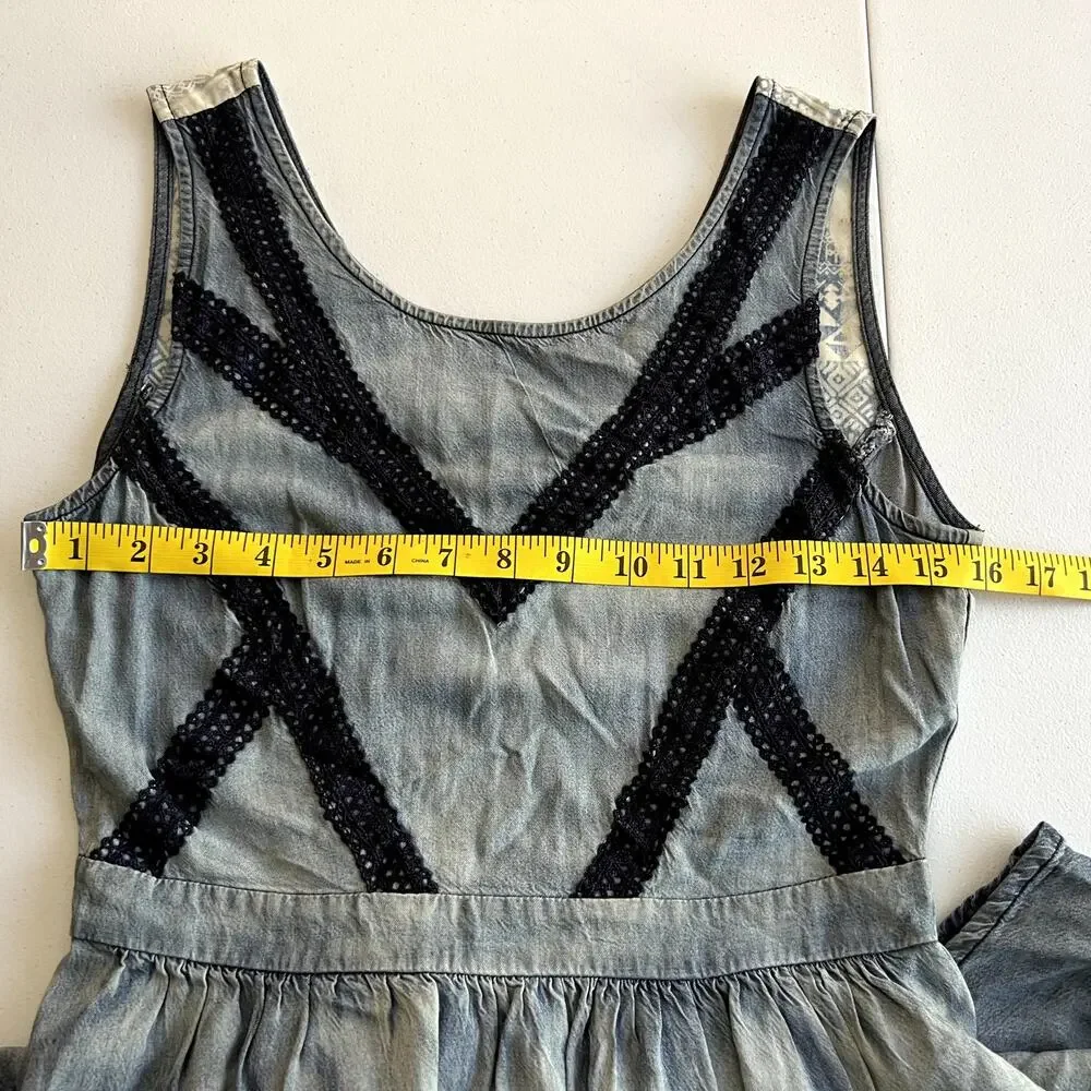 Miss Me Sweet surprise Chambray Mini Dress Women Size Small Blue A-line Crochet